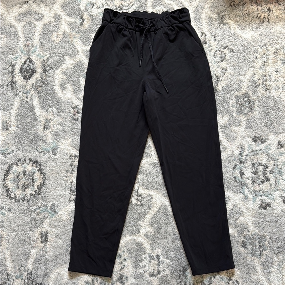 Lululemon Keep Moving Pant 7/8 High-Rise in Black